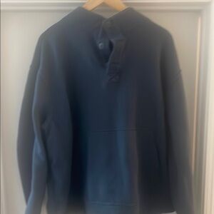 Navy Blue Pullover Sweatshirt Size XXL from Banana Republic.